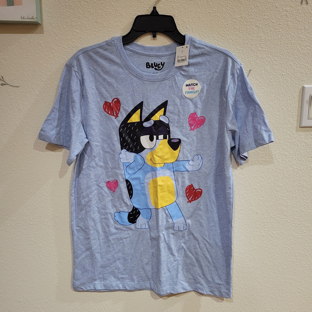 NWT Womens Bluey Hearts Tshirt Size Large - Light Blue